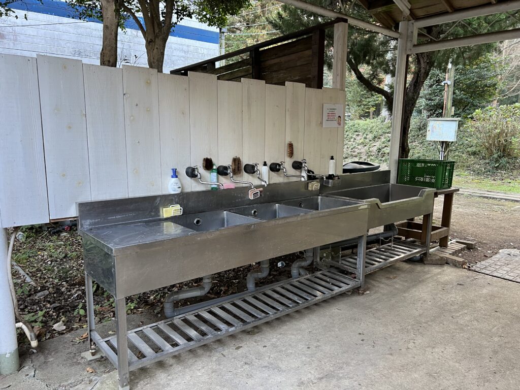 アスパイヤの森キャンプ場　洗面台